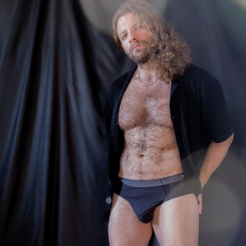 Minneapolis/St. Paul Muscle Butt Stud — Versatile Top or Bottom - 1