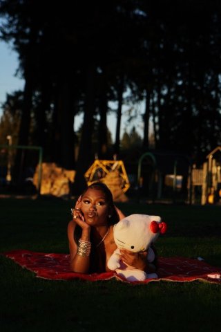 June — Mature Escort (Tacoma Outcalls) • High-End Clientele - 1