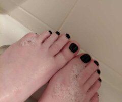 Ann Arbor escorts - Ann Arbor MI Foot Goddess — Oil Massages, Pegging, Fetishes & More (HH) 