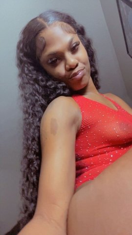 Charleston Female Escort — Luxe Outcalls, Foot Fetish Friendly - 1