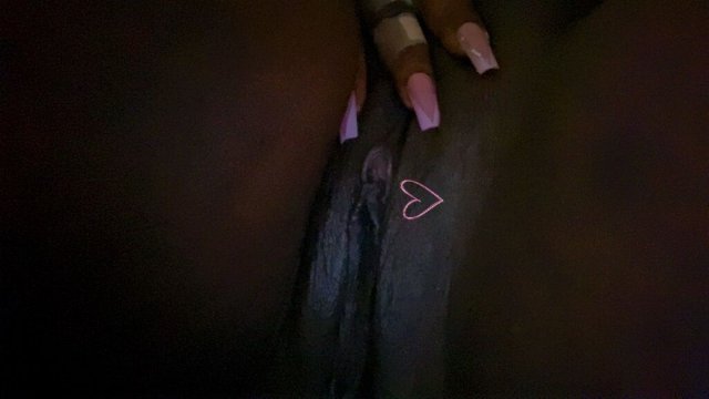 Cincinnati Female Escort — In-call oral service for squirt & cream - 1