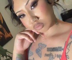 New York City escorts - NYC Curvy Female Escort — FT shows & content only I can make
