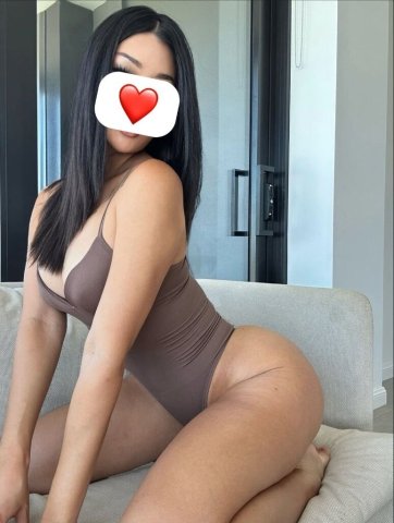 Detroit Latina Escort — Girlfriend Experience (35) - 1