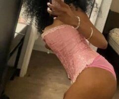 Pretty in Pink  — Young Juicy Female Escort (Amarillo) - Image 4