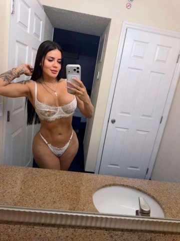 Latina Escort — Incall & Outcall - 1
