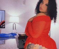 South Beach 29 — High-Favored Female Escort (Discreet, Covered Services) - Image 4