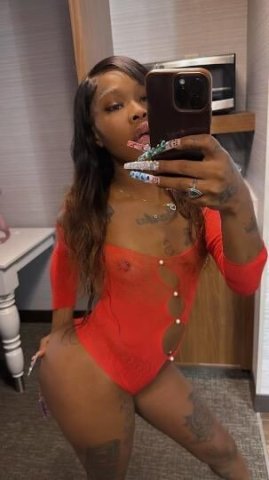 Cleveland Ohio Cara — Overnights Available Female Escort - 1