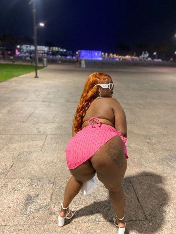 Columbus MS Fun Size In-Call Female Escort (1-Day Stay) - 1