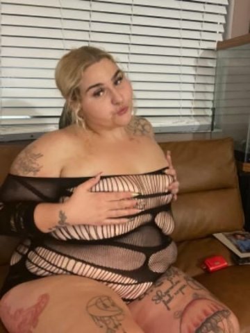 Casper Female Escort — OnlyFans-style content - 1