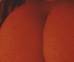 Kansas City escorts - Kansas City MO Female Escort — in-call sex acts on my knees, naughty play