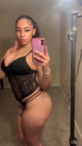 Ivy (Sacramento) — Natural Beauty Upscale Female Escort - 1