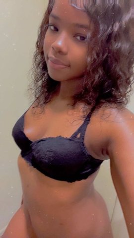 Reno Female Escort — Incalls/Outcalls, CarPlay & FaceTimes - 1