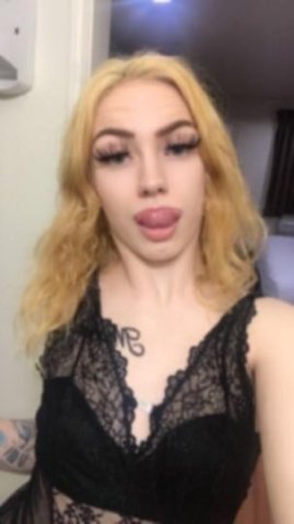Phoenix Party-Ready Female Escort — In-call/Out-call, Full Service - 1