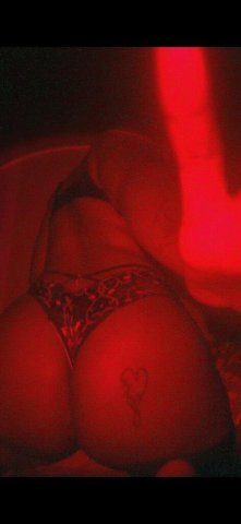 NYC Female Escort — Slim-Thick Curves (Incall/Outcall/Cardate) - 1