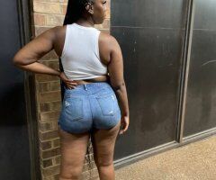 Kansas City Female Escort — Outcall/Incall, No Bare, No Black Men - Image 2