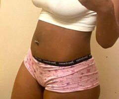 Cleveland Petite Female Escort — carplay only - Image 2