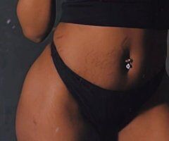 Cleveland Petite Female Escort — carplay only - Image 3