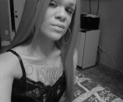 Palmdale/Lancaster Female Escort — Firm in  Glam-Style Photo Sessions - Image 5
