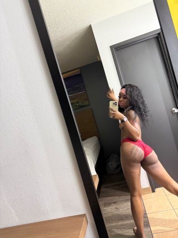 Louisville Fetish-Friendly Escort — No Bare, Verification & Outcalls Deposits - 1