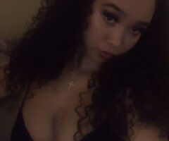 Tampa escorts - Plant City Temptation Female Escort — Soft Curves & Juicy Lips