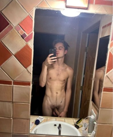 Orlando Male Escort — athletic slim twink, great massages - 1