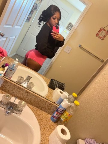 Norfolk, VA In-Calls Only Female Escort — Verification Required - 1