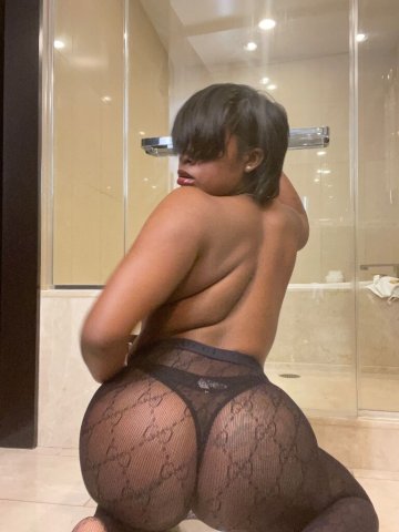 Solo Ebony Woman Escort in Cincinnati, OH (Text Only) - 1