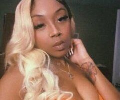 Brunswick escorts - Carplay and outcalls only — massages, naked content, wigs & pics