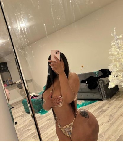 Curvy & Petite Spanish Mami — One Night Only (San Francisco) - 1