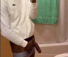Baltimore Male Escort — casual dates & massage - Image 3