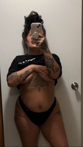 Detroit Female Escort — Independent Residence, Light Kinks & Rates - 1