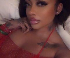 Kansas City MO Independent Escort for Threesomes (Short Time) - Image 2