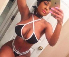 Discreet Submissive Adult Play - Image 2
