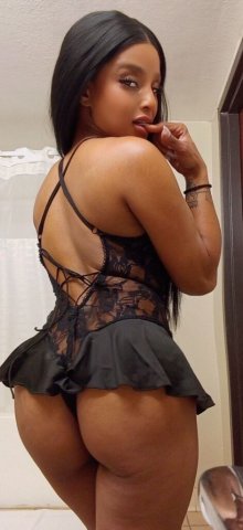 Atlanta Female Escort — Incall/Outcall, Uber/Lyft for Outcall - 1