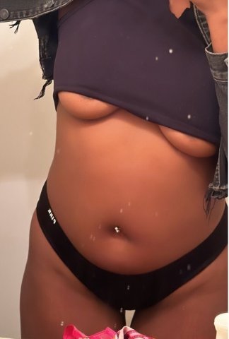 New Orleans Date Night Female Escort — Upscale Sweetheart & Facetime Shows - 1
