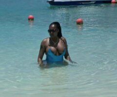 Northern Virginia Female Escort — Curvy Legs & 38DDD Playtime - Image 3