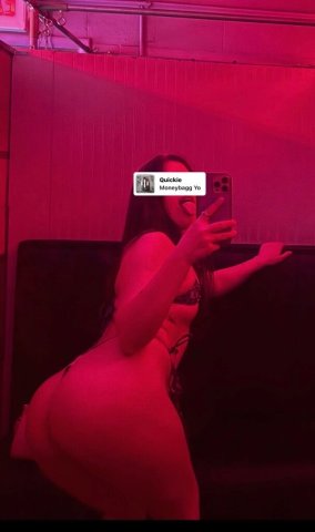 Young Latina (Ecuadorian) Escort in Eugene — 19 - 1