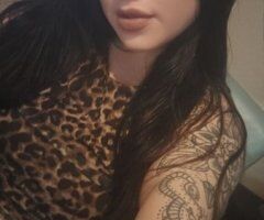 Orlando MILF Mommy Female Escort — Outcalls & Reliable Transportation - Image 5