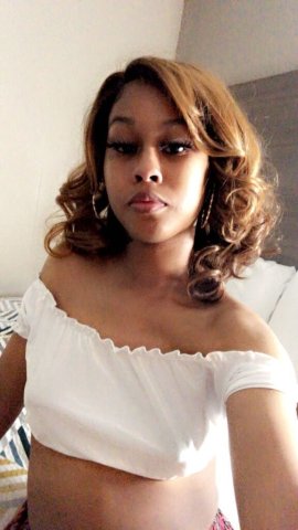 Redbone in Biloxi — in-call dates, massages, feet pics - 1