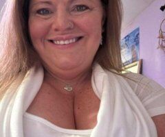 St. Louis Incall Play Sessions with a Natural Redhead (40DDD) - Image 4