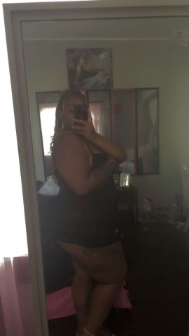 Indianapolis, Indiana Female Escort — Head Focus - 1