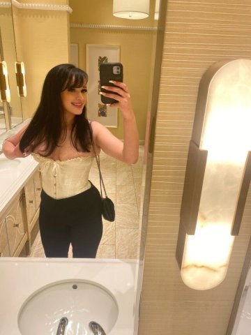Boston Female Escort — Incall/Outcall Sessions (Half Hour Available) - 1
