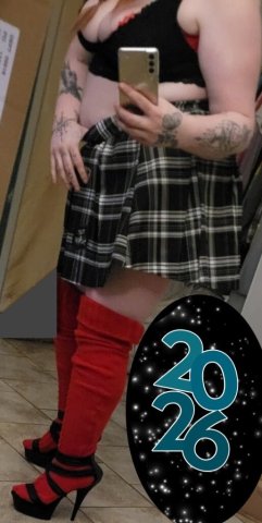 Columbus Ohio New Year Red Hair Escort — Real, recent photos + verification - 1