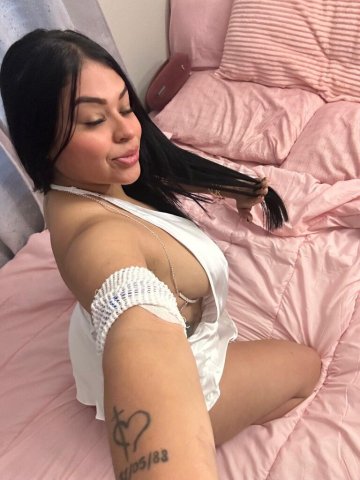 Greensboro NC Latina Escort — Incall, Erotic Massage, BBJ, Oral - 1