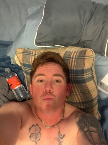 Odessa Male Escort — red hair, blue eyes, ready to listen - 1