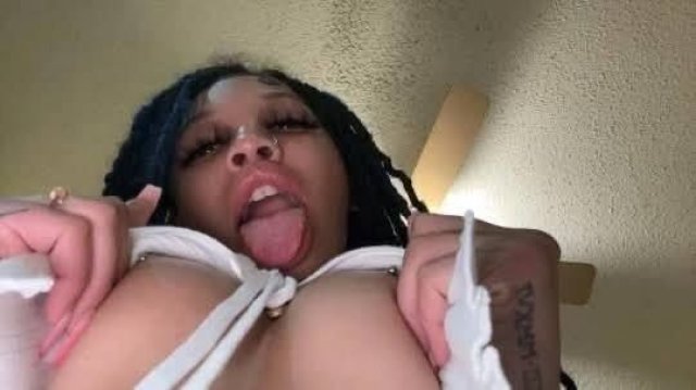 Queens Female Escort — Anal, Incall/Outcall/Carcall 24/7 - 1