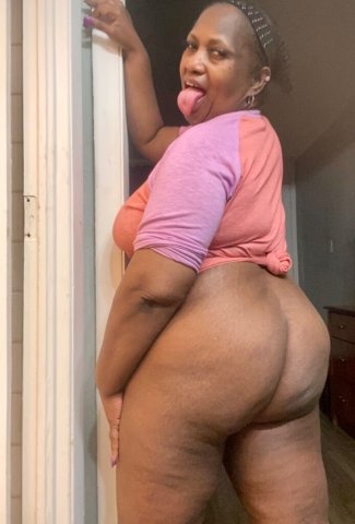 Fayetteville NC Female Escort — BJ/BBBJ, QV & HHR Full Service at Hotel Incalls - 1