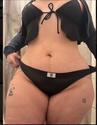 Phoenix, AZ Incall/Outcall Asian-Mexican Mami — Juicy Thick Curves - 1