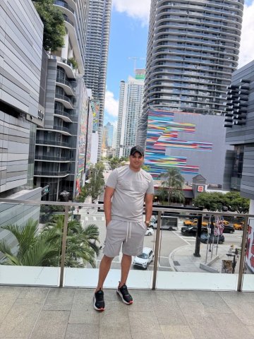 Cuban Boy Visiting Kansas City — Top Only (Hotel) - 1