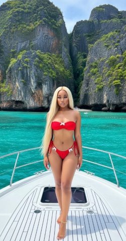 Miami Female Escort — Upscale Men Only In-Calls/Outcalls - 1